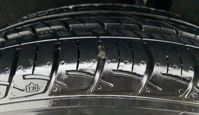 2019 Maruti Baleno DELTA 1.2 K12, Petrol, Manual, 19,831 km, Left Rear Tyre Tread