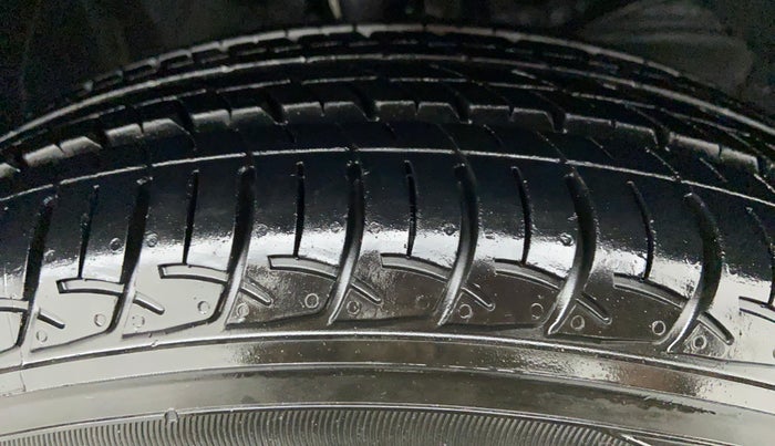 2019 Maruti Baleno DELTA 1.2 K12, Petrol, Manual, 19,831 km, Right Front Tyre Tread