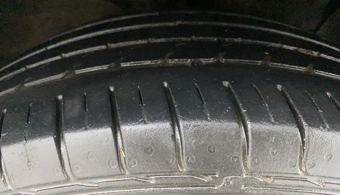 2018 Hyundai Creta 1.6 SX VTVT, Petrol, Manual, 36,045 km, Right Front Tyre Tread