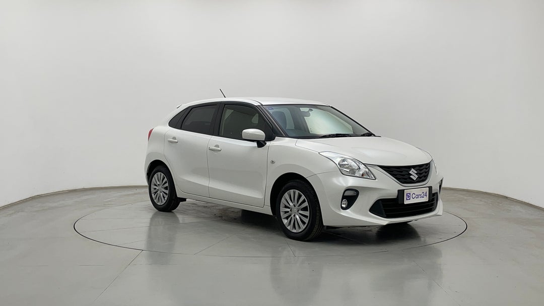 Right Front Diagonal (45- Degree) View