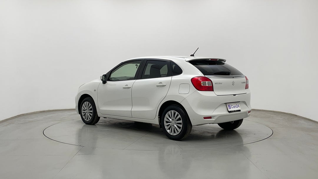 Left Back Diagonal (45- Degree) View