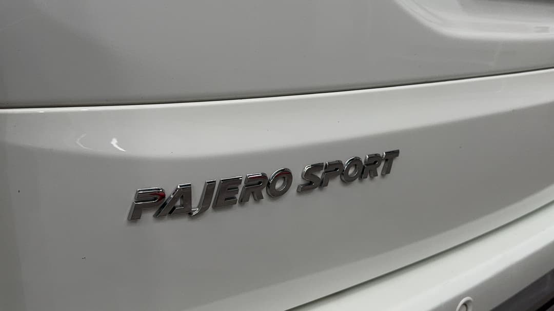 2023 Mitsubishi Pajero Sport Gls (4WD) 7 Seat, Automatic, 61301 km, Badge (Boot Left Side)