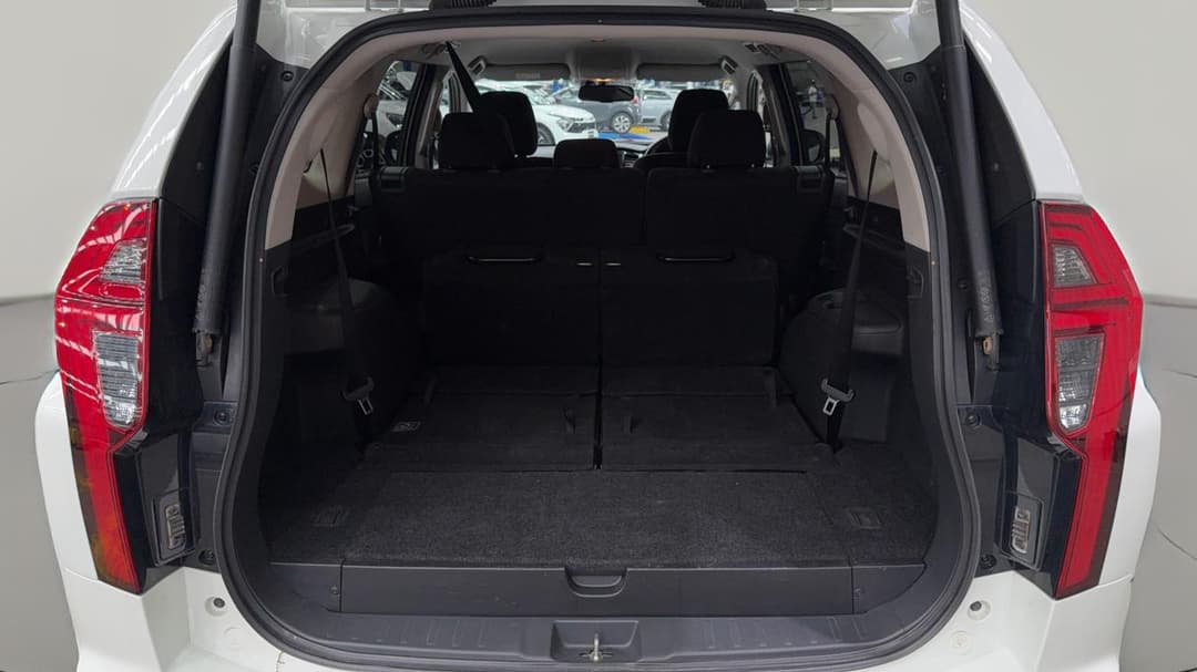 2023 Mitsubishi Pajero Sport Gls (4WD) 7 Seat, Automatic, 61301 km, Boot Inside View