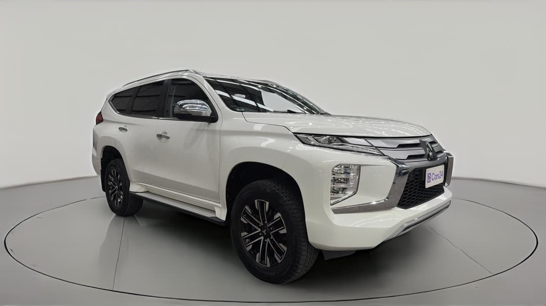 2023 Mitsubishi Pajero Sport Gls (4WD) 7 Seat, Automatic, 61301 km, Right Front Diagonal (45- Degree) View