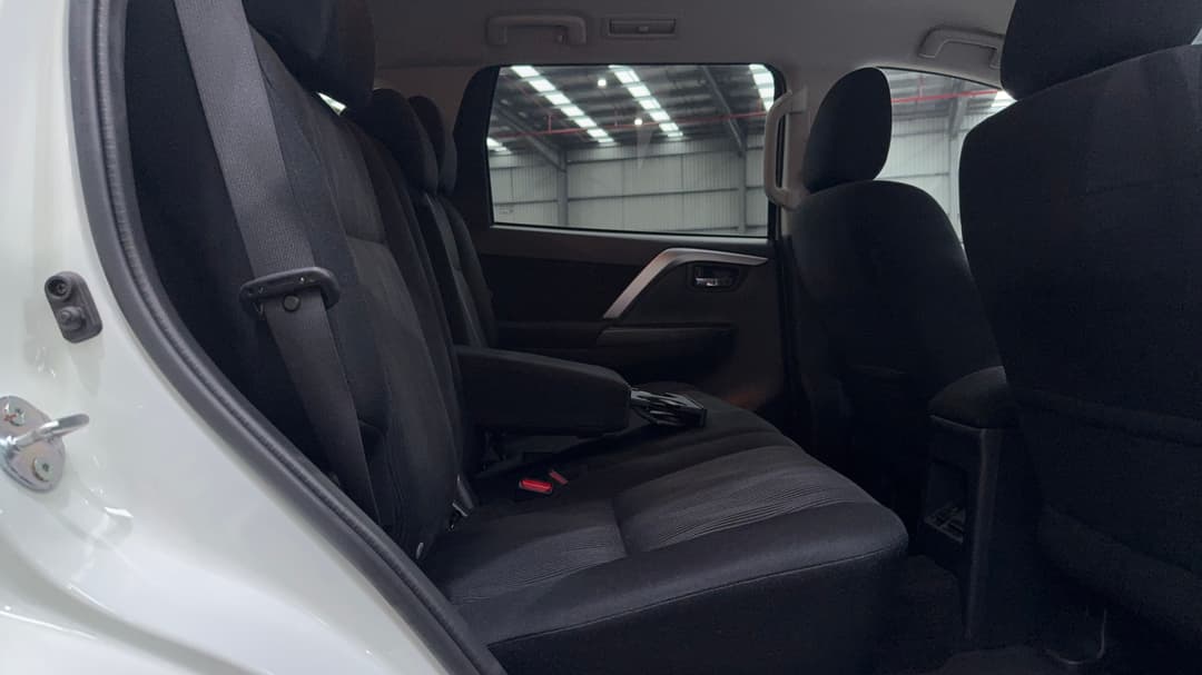 2023 Mitsubishi Pajero Sport Gls (4WD) 7 Seat, Automatic, 61301 km, Right Side Rear Door Cabin View
