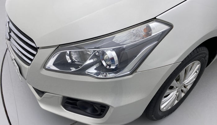 2017 Maruti Ciaz ZETA 1.4 VVT, Petrol, Manual, 24,167 km, Left headlight - Minor scratches