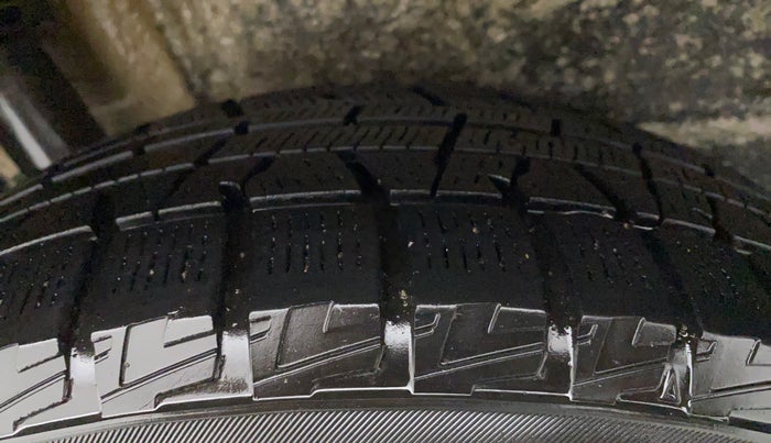 2018 Maruti IGNIS SIGMA 1.2, Petrol, Manual, 84,196 km, Right Rear Tyre Tread