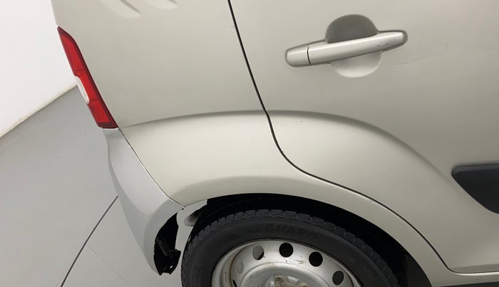 2018 Maruti IGNIS SIGMA 1.2, Petrol, Manual, 84,196 km, Right quarter panel - Minor scratches