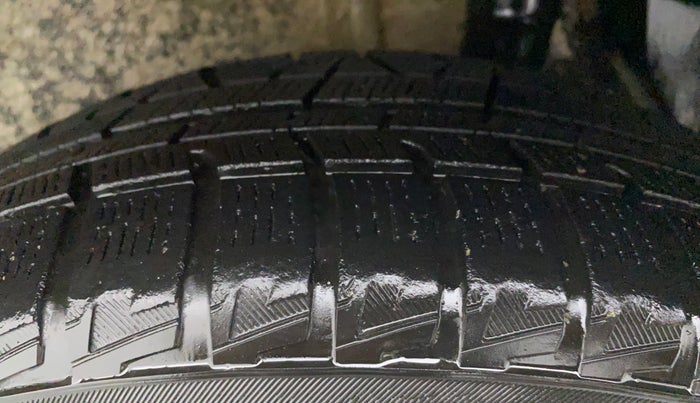2018 Maruti IGNIS SIGMA 1.2, Petrol, Manual, 84,196 km, Left Rear Tyre Tread