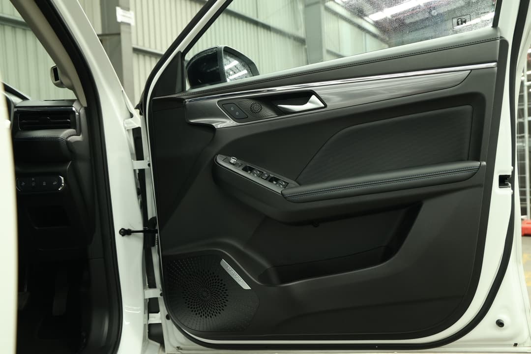 2024 GWM Haval Jolion Premium Hybrid, Automatic, 16140 km, Speaker View