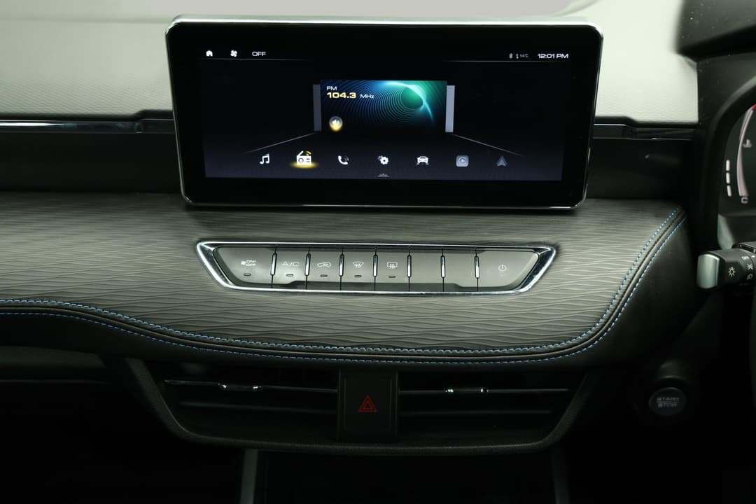 2024 GWM Haval Jolion Premium Hybrid, Automatic, 16140 km, Center Console