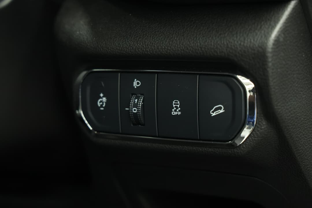 2024 GWM Haval Jolion Premium Hybrid, Automatic, 16140 km, Utility Switches/Buttons