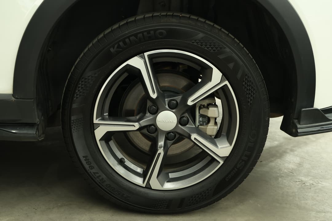 2024 GWM Haval Jolion Premium Hybrid, Automatic, 16140 km, Left Rear Wheel