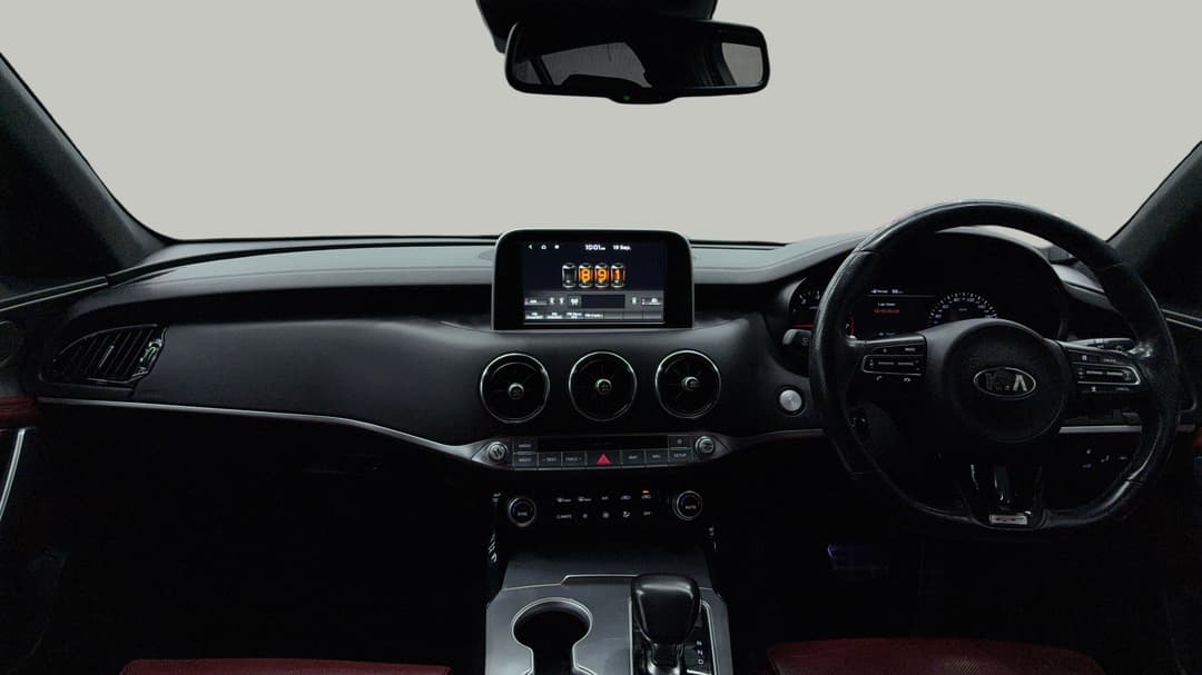 2017 Kia Stinger Gt (red Leather), Automatic, 135406 km, Dashboard View