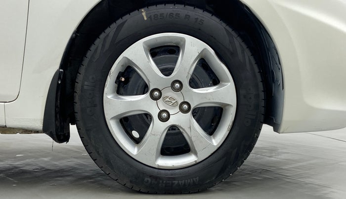 2013 Hyundai Verna FLUIDIC 1.4 VTVT, Petrol, Manual, 59,241 km, Right Front Wheel