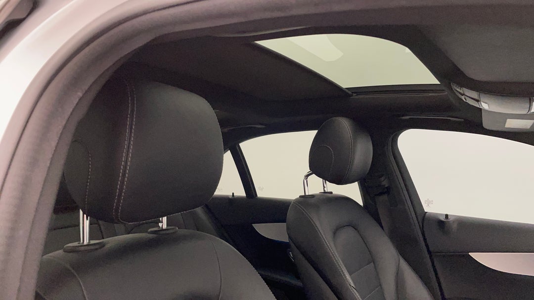 Interior Sunroof/Moonroof