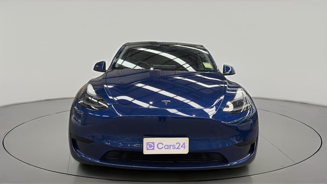 2024 Tesla Model Y Rear-wheel Drive, Automatic, 9165 km, Front View
