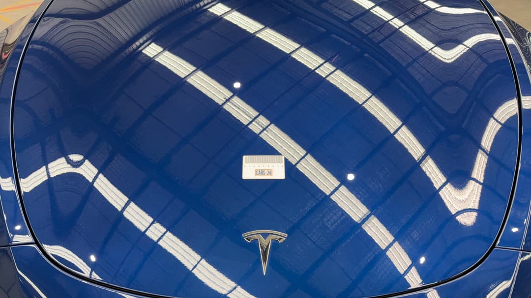 2024 Tesla Model Y Rear-wheel Drive, Automatic, 9165 km, Bonnet Chip
