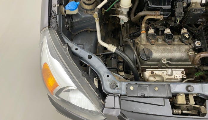 2018 Maruti Alto 800 LXI, Petrol, Manual, 39,074 km, Right headlight - Clamp has minor damage