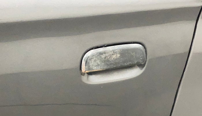 2018 Maruti Alto 800 LXI, Petrol, Manual, 39,074 km, Rear left door - Chrome on handle has slight discoularation
