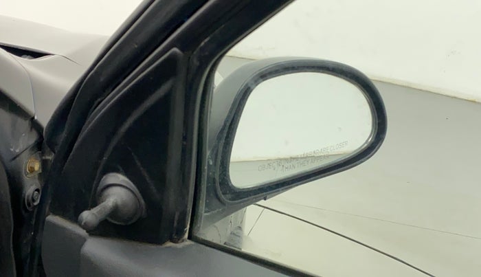 2018 Maruti Alto 800 LXI, Petrol, Manual, 39,074 km, Right rear-view mirror - ORVM knob broken and not working