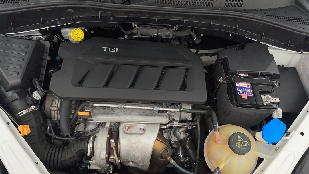 Open Bonnet (Engine)