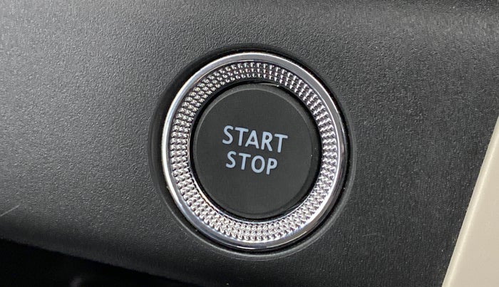 2020 Renault TRIBER RXZ AT, Petrol, Automatic, 5,948 km, Keyless Start/ Stop Button