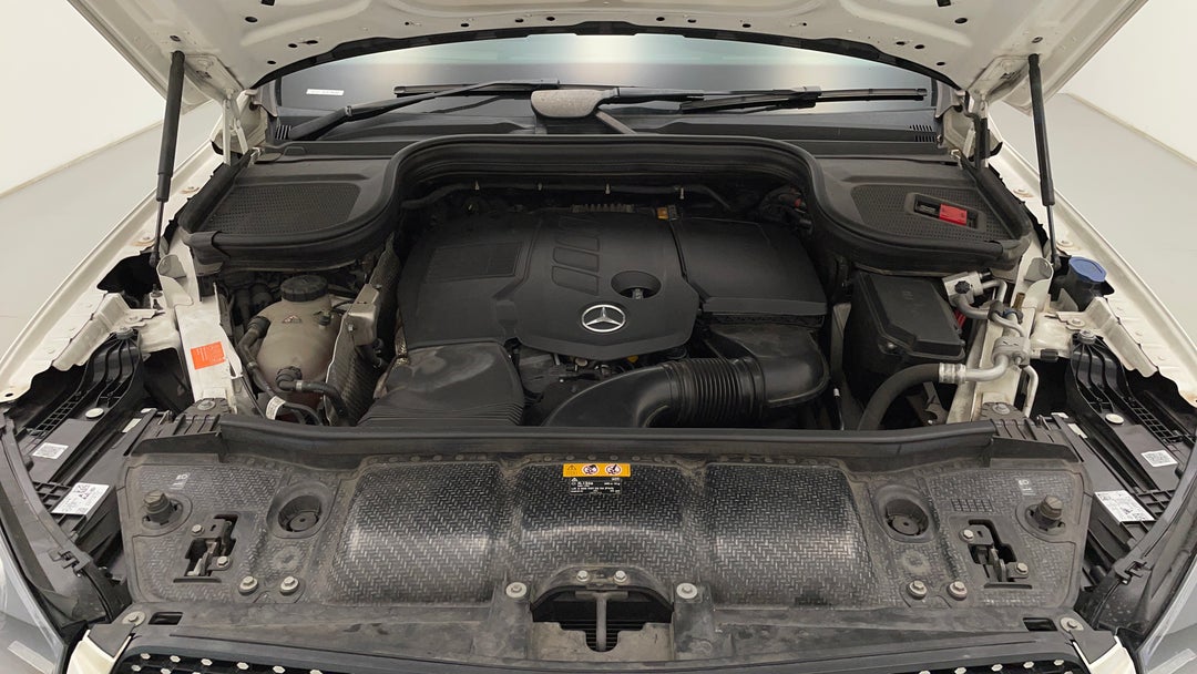 Open Bonnet (Engine)