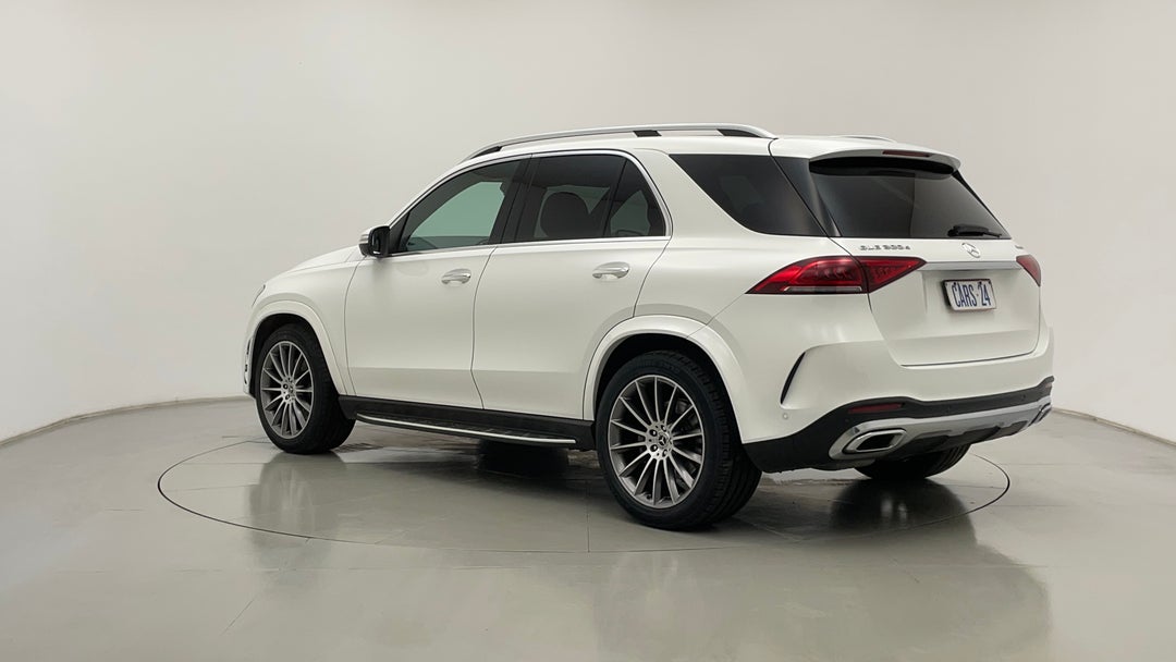 Left Back Diagonal (45- Degree) View