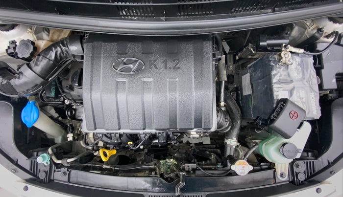 2014 Hyundai Grand i10 SPORTZ 1.2 KAPPA VTVT, Petrol, Manual, 21,156 km, Engine Bonet View