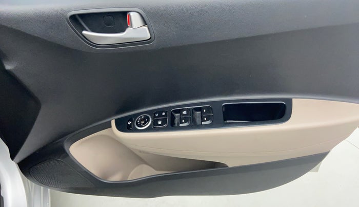 2014 Hyundai Grand i10 SPORTZ 1.2 KAPPA VTVT, Petrol, Manual, 21,156 km, Driver Side Door Panels Controls