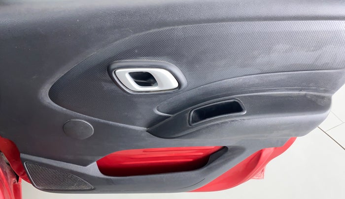 2018 Datsun Redi Go T (O), CNG, Manual, 80,245 km, Driver Side Door Panels Control