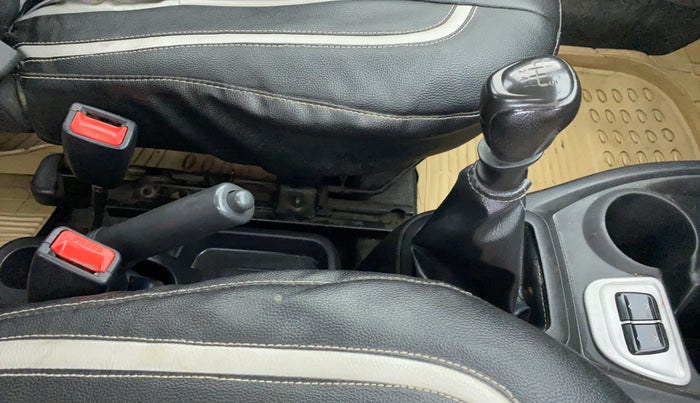 2018 Datsun Redi Go T (O), CNG, Manual, 80,245 km, Gear Lever