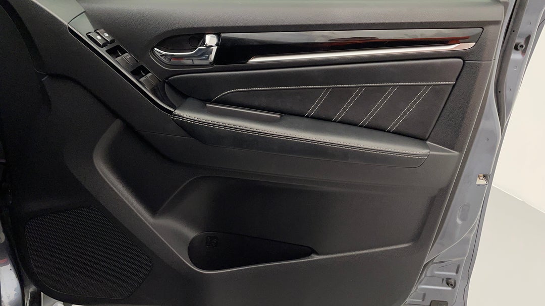 2021 Isuzu MU-X Ls-t (4x2), Automatic, 62412 km, Speaker View