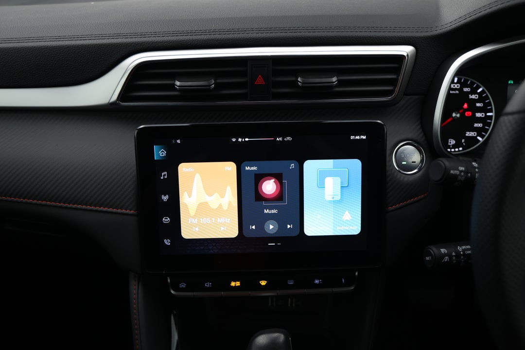 2025 MG Zst Vibe, Automatic, 4262 km, Center Console