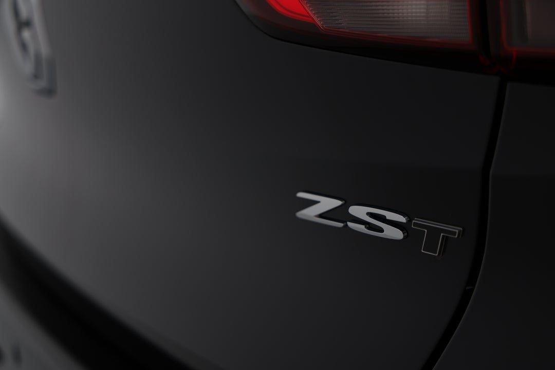 2025 MG Zst Vibe, Automatic, 4262 km, Badge (Boot Left Side)