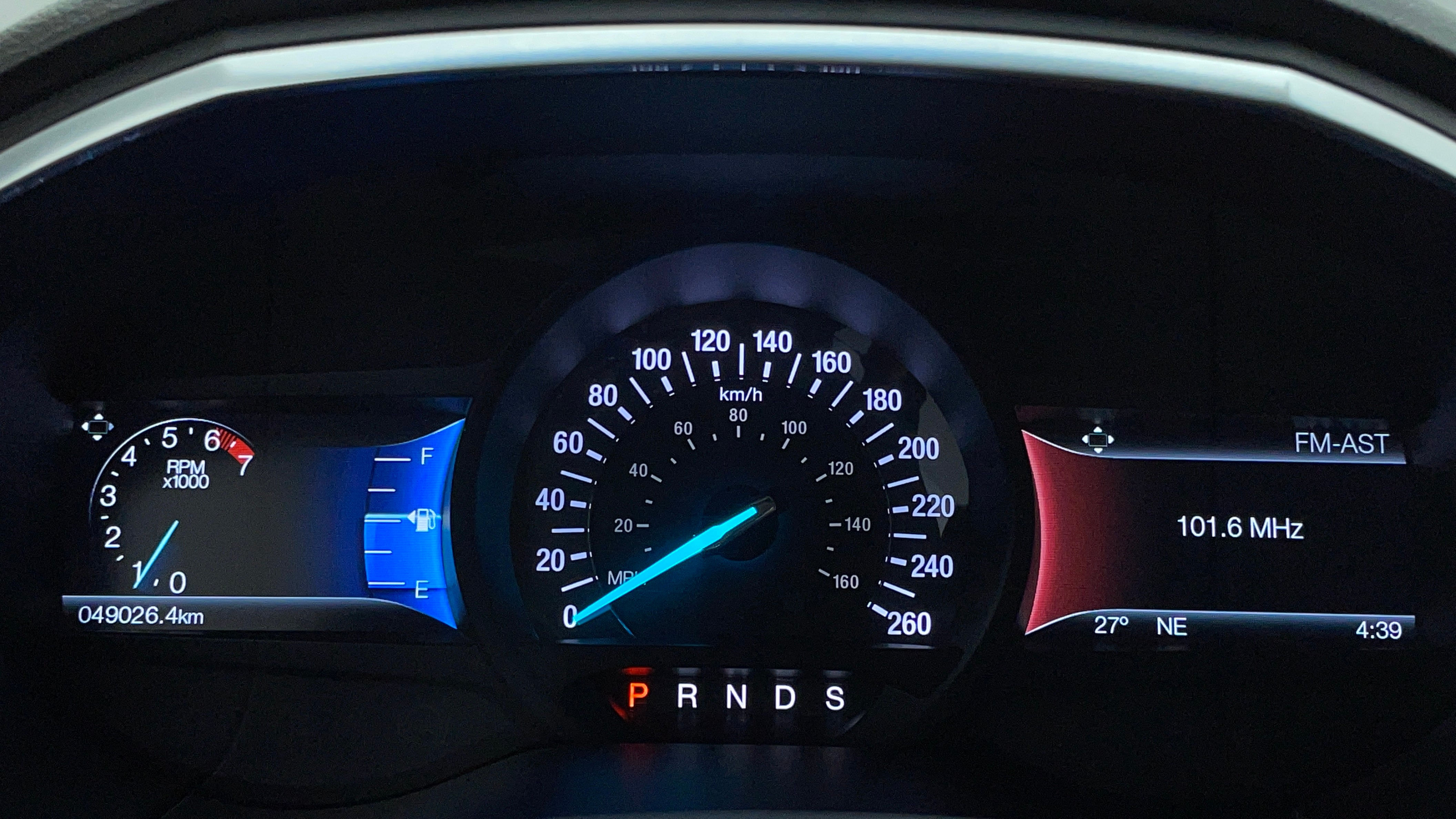 Ford Edge-Odometer View