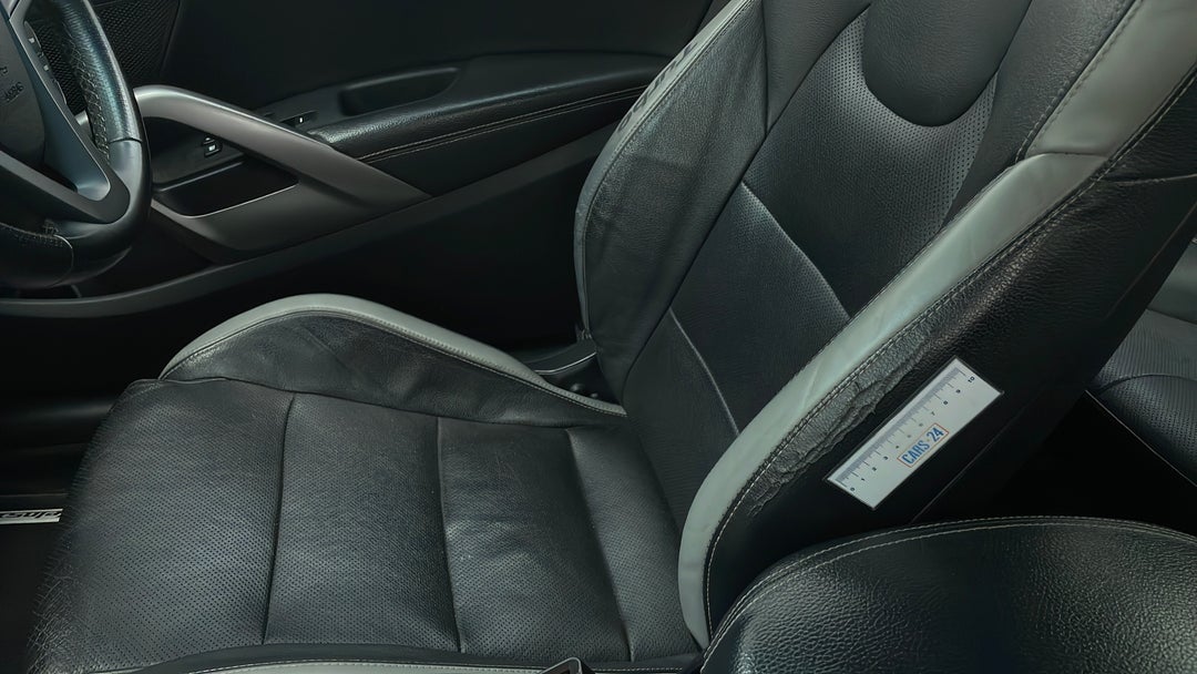 Seats Front RHS Wear