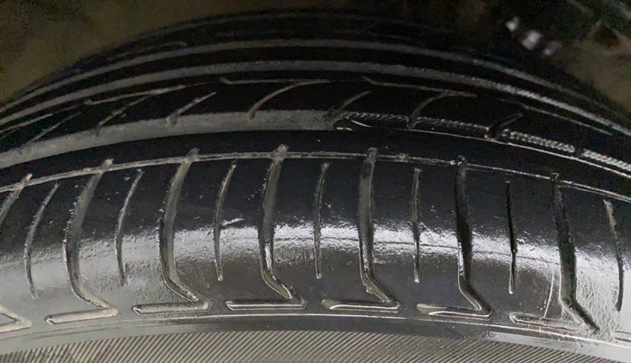 2015 Hyundai Elite i20 ASTA 1.2, Petrol, Manual, 84,309 km, Right Rear Tyre Tread