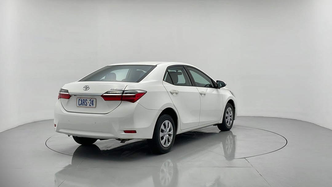 Right Back Diagonal (45- Degree) View