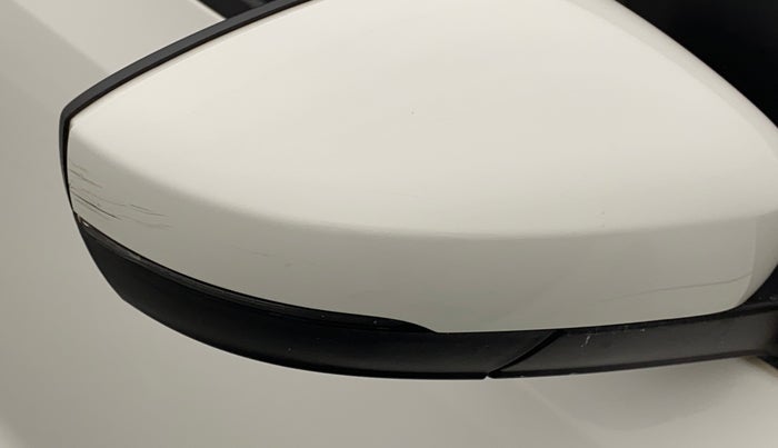 2020 Volkswagen Polo HIGHLINE PLUS 1.0L TSI, Petrol, Manual, 47,629 km, Right rear-view mirror - Minor scratches