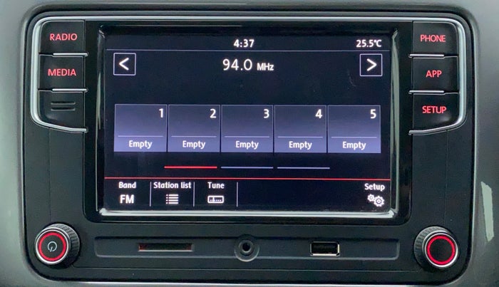 2020 Volkswagen Polo HIGHLINE PLUS 1.0L TSI, Petrol, Manual, 47,629 km, Infotainment System