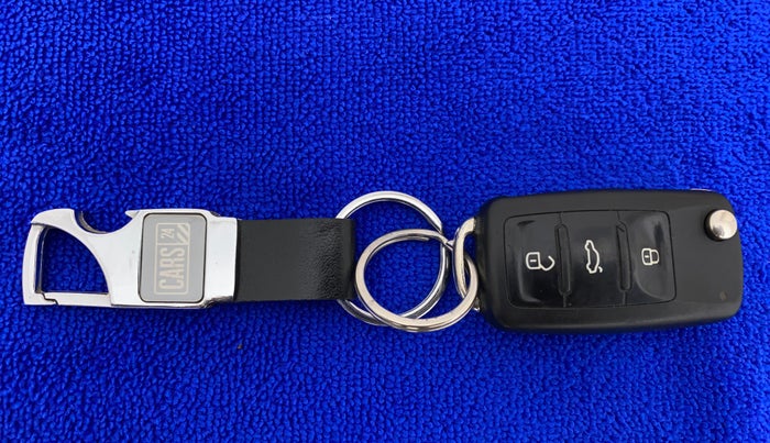2020 Volkswagen Polo HIGHLINE PLUS 1.0L TSI, Petrol, Manual, 47,629 km, Key Close Up