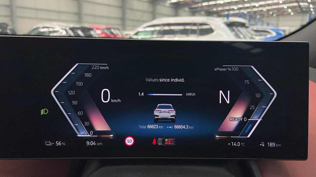 2023 BMW Ix xDrive40, Automatic, 66623 km, Odometer View