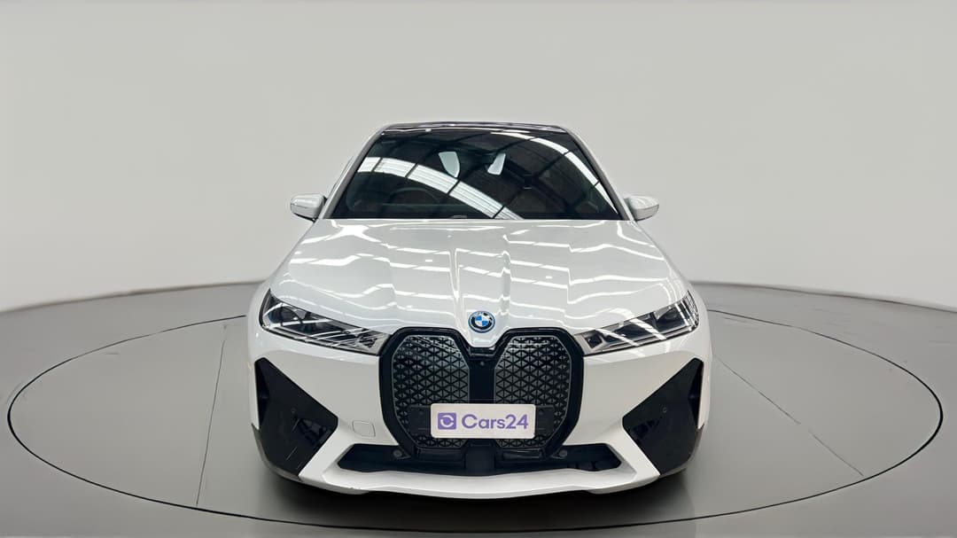 2023 BMW Ix xDrive40, Automatic, 66623 km, Front View
