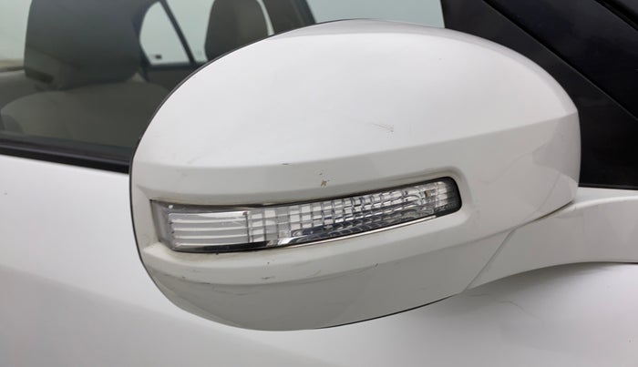 2012 Maruti Swift Dzire VDI, Diesel, Manual, 72,940 km, Right rear-view mirror - Indicator light not working