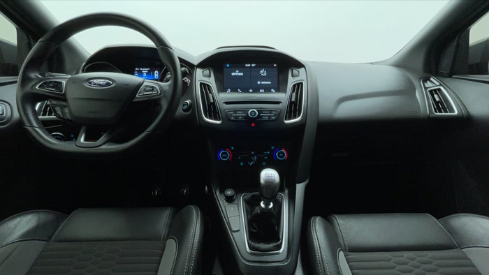 FORD FOCUS-Dashboard View