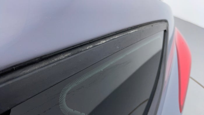 FORD FOCUS-Quarter Panel LHS Scratched