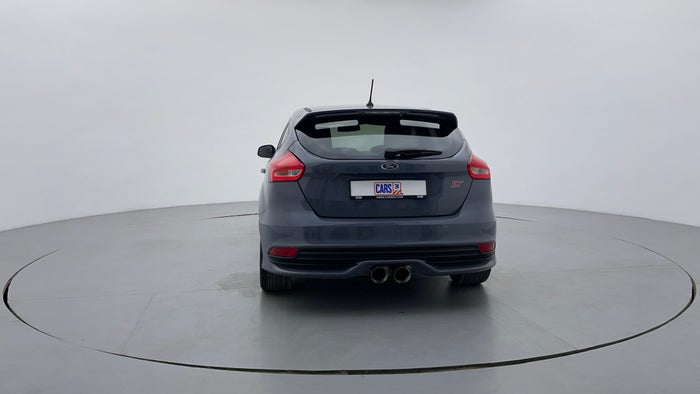 FORD FOCUS-Back/Rear View
