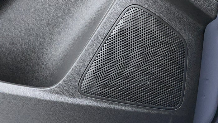 FORD FOCUS-Speakers